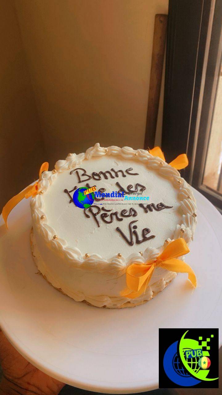 Gâteaux d’Anniversaire Personnalisés – À Partir de 5 000 F CFA !
