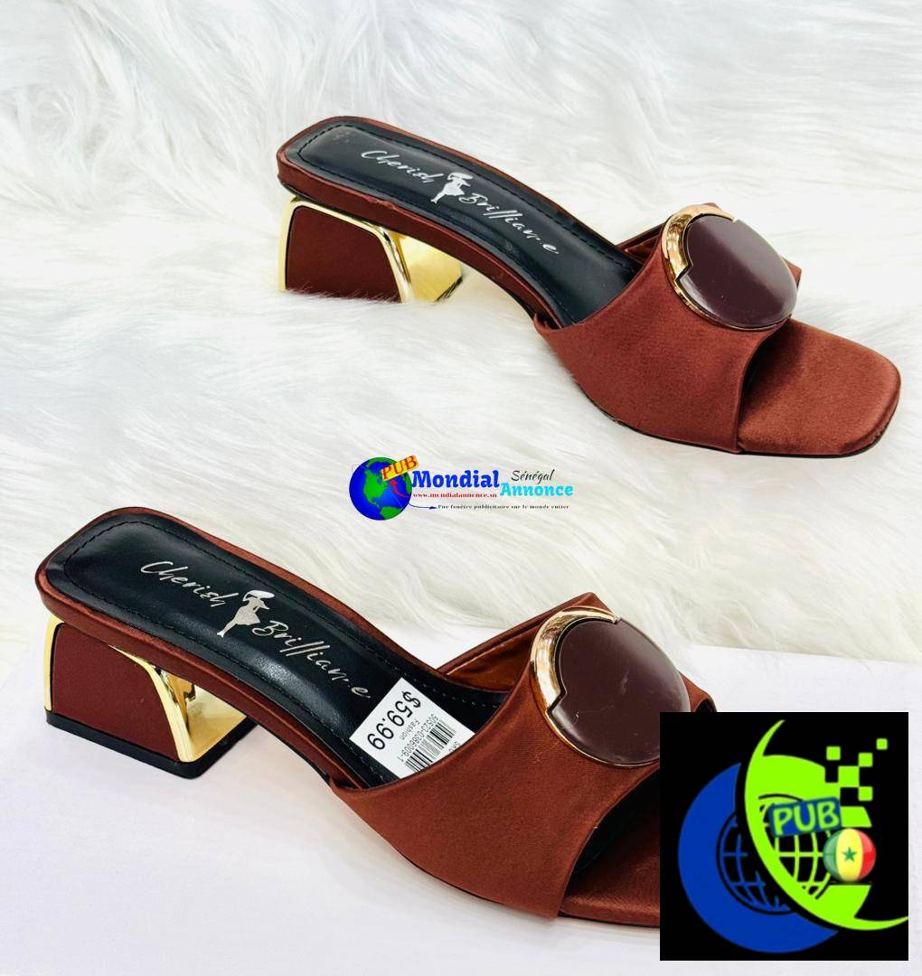 Nouvel Arrivage : Chaussures Importées pour Femmes – Styles & Marques Variés. 📞 Contact : 77 589 16 85