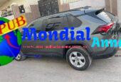 Toyota RAV4 (2020) – Automatique, Essence – Presque Neuve !