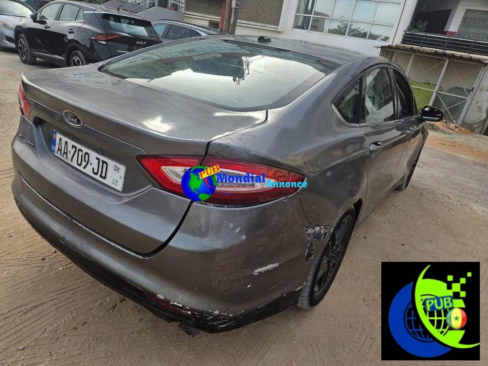 Ford Fusion SEL (2014) – Automatique, Essence, Climatisée