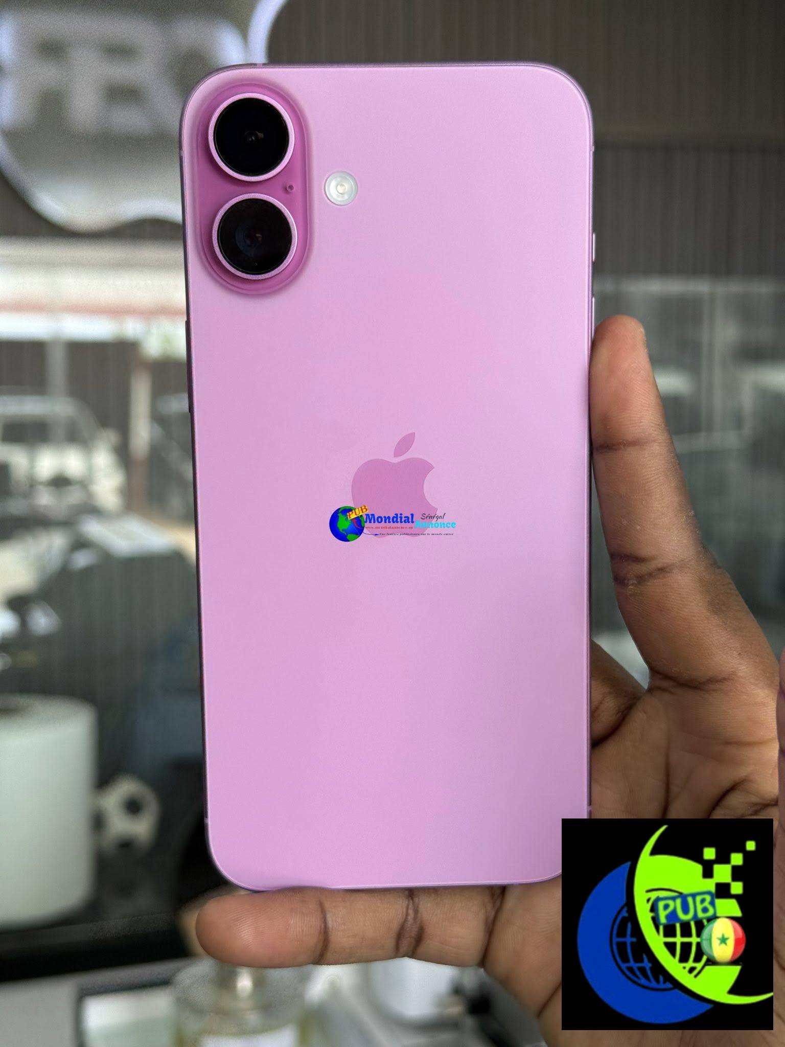iPhone 16 Plus Rose 128 Go (eSIM) – Neuf, Très Bon État, Vendu sur Facture !