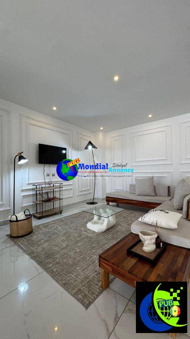 Location Villa Moderne 4 Chambres avec Piscine à Saly