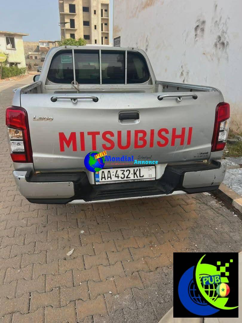 Mitsubishi L200 Double Cabine 4×4 diesel manuel de 2022 à vendre