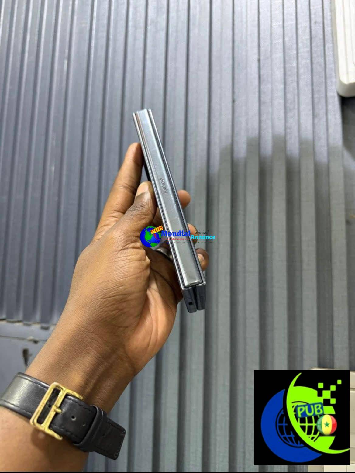Samsung Galaxy Z Fold 4 de 256 Go à vendre