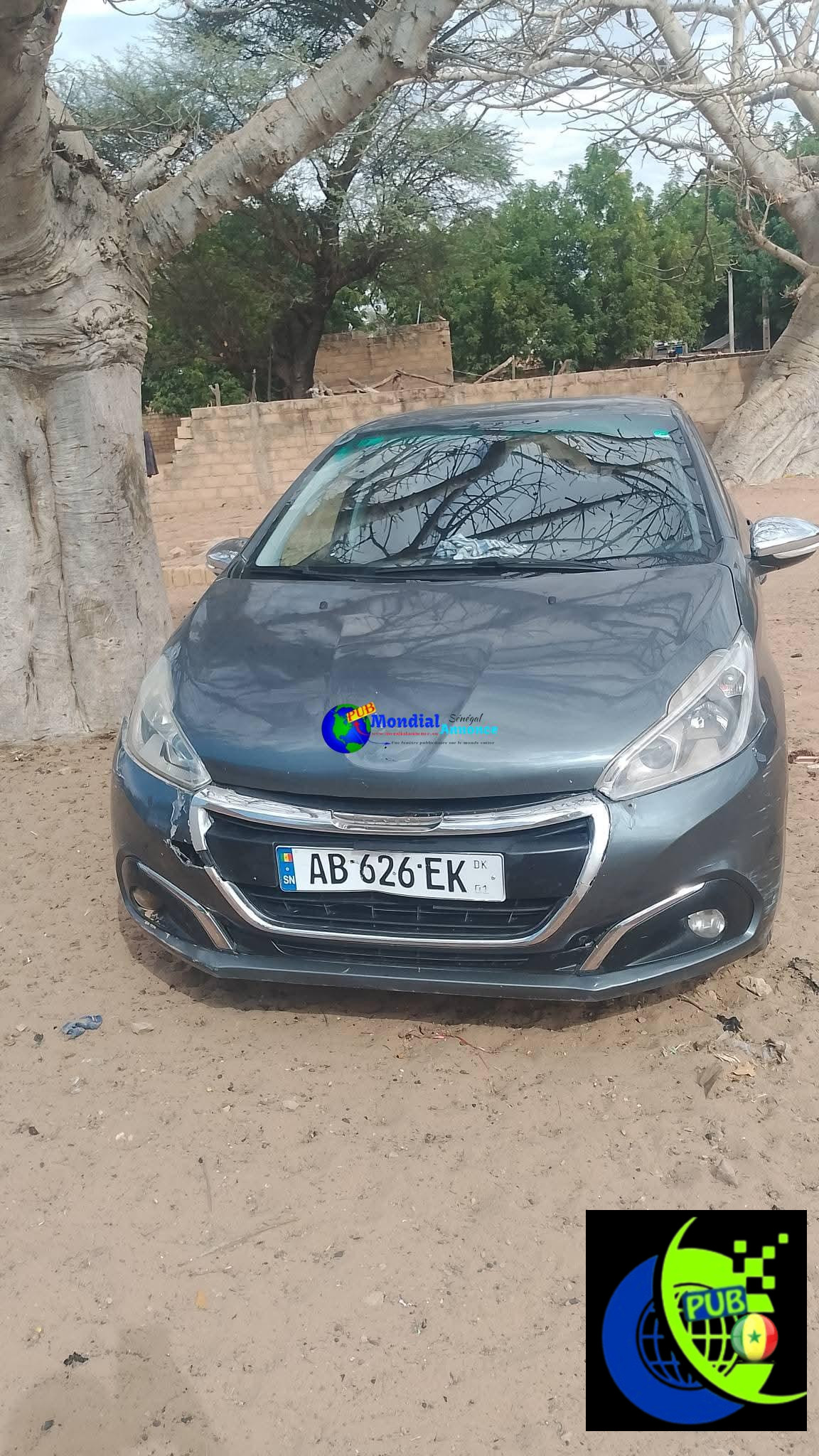 Peugeot 208 essence manuelle de l’année 2017 à vendre
