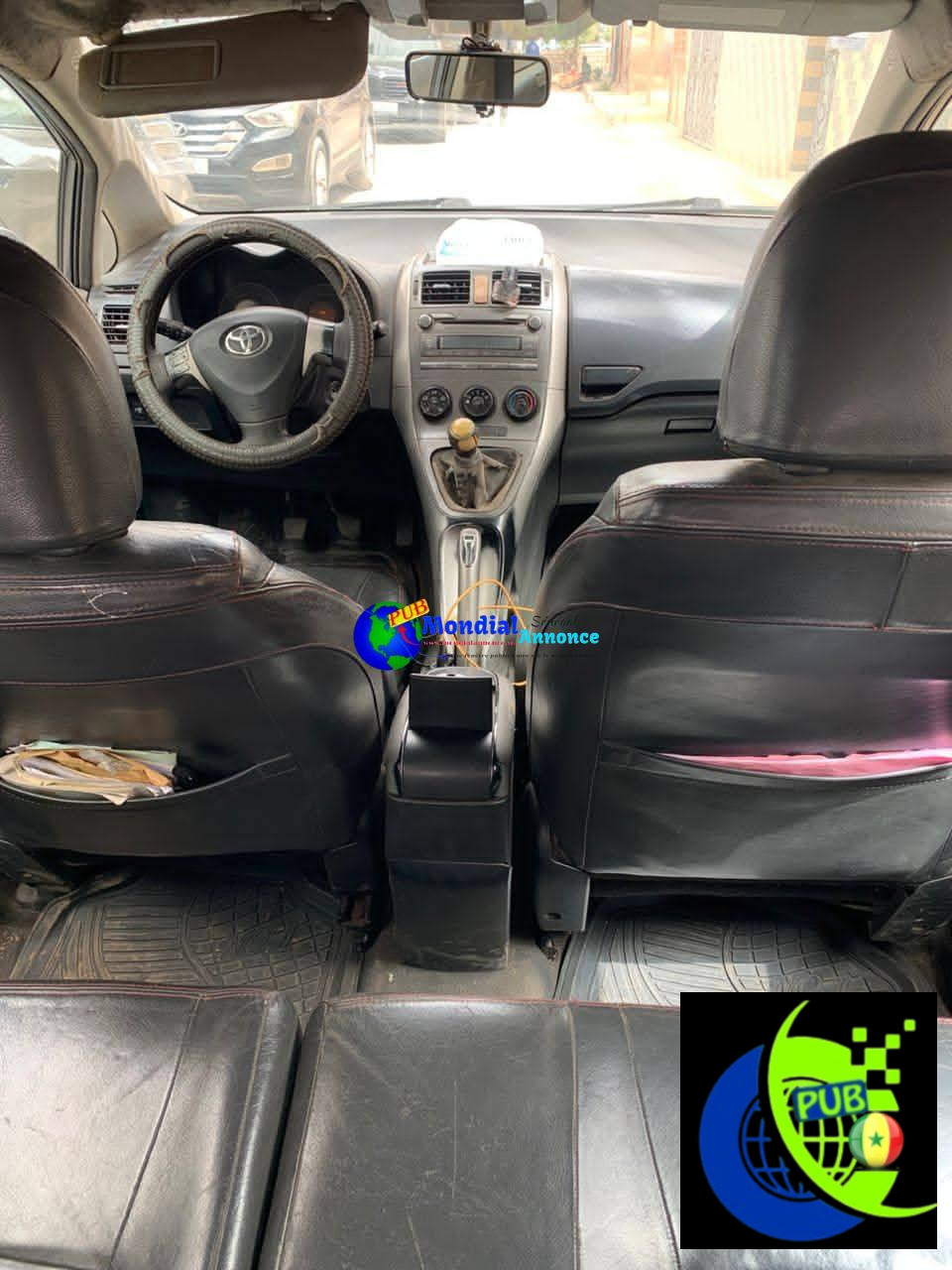 Toyota Auris Essence Manuelle de 2007 disponible à Dakar