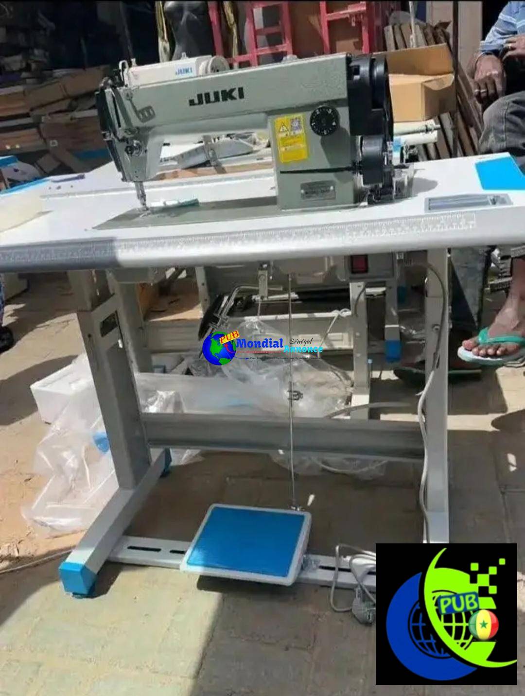 Machine à Coudre Performante disponible à Dakar