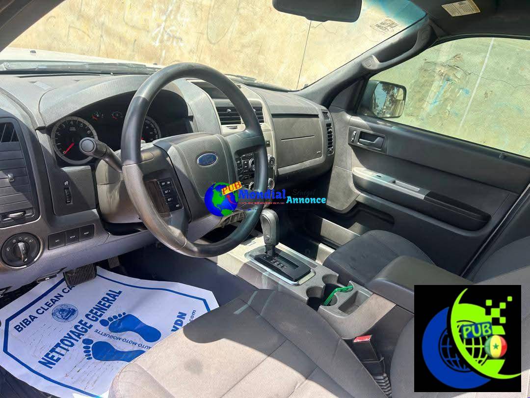 Ford Escape Automatique Essence de 2012 à vendre