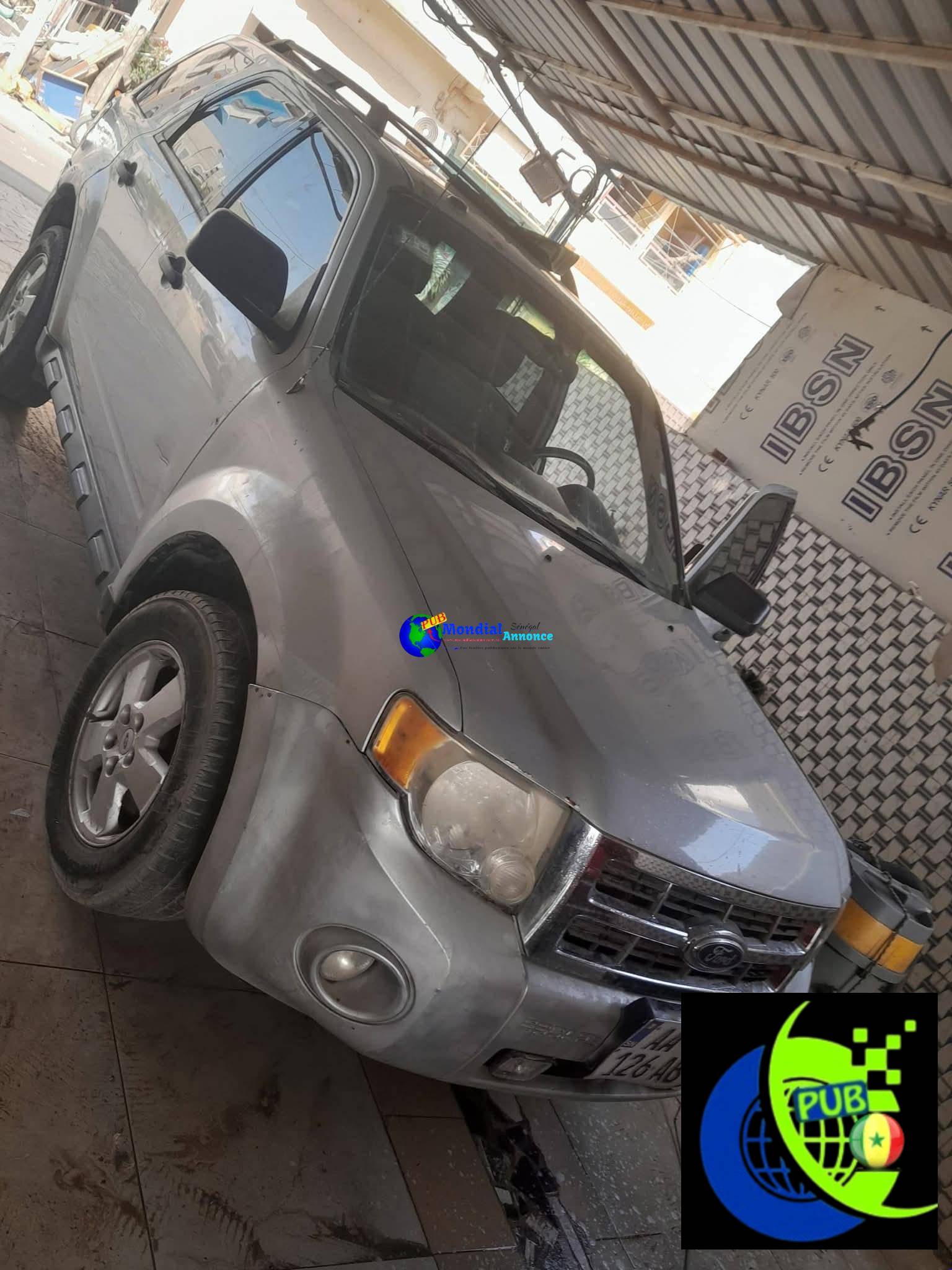 Ford Escape Automatique Essence de 2012 à vendre