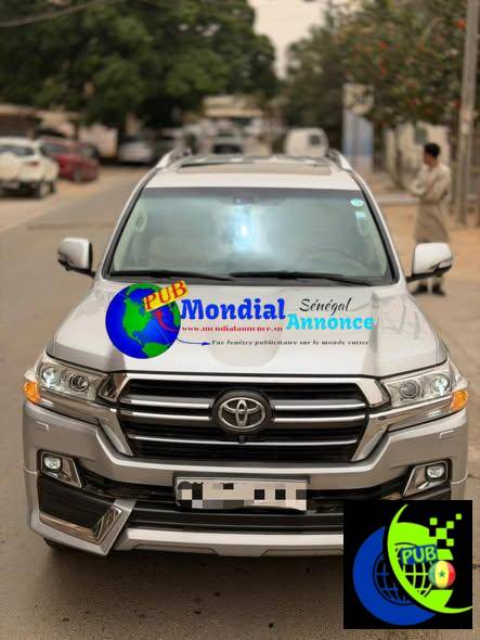 TOYOTA LAND CRUISER 2022 ESSENCE AUTOMATIQUE– FULL OPTIONS