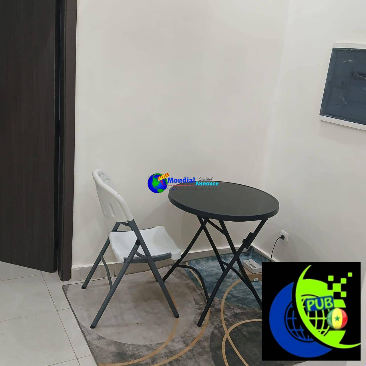 Mini Studio Meublé et Climatisé disponible – Ouest Foire. Tél : 789688636
