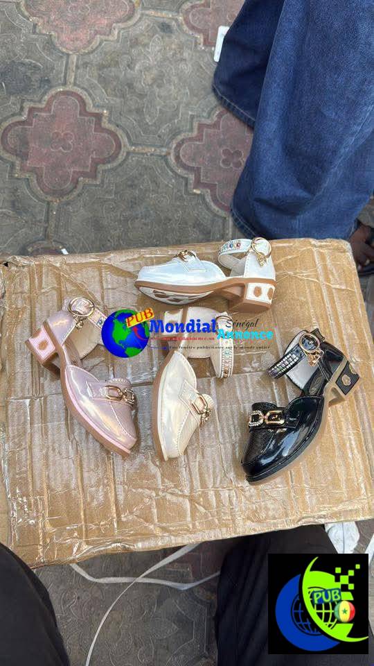 Chaussures Enfants Toutes Catégories pour Filles & Garçons disponibles au 77 617 89 58