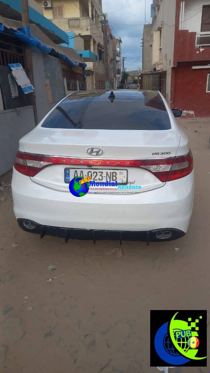 Hyundai Grandeur de 2016 à vendre à Dakar. Prix : 3 700 000 F CFA