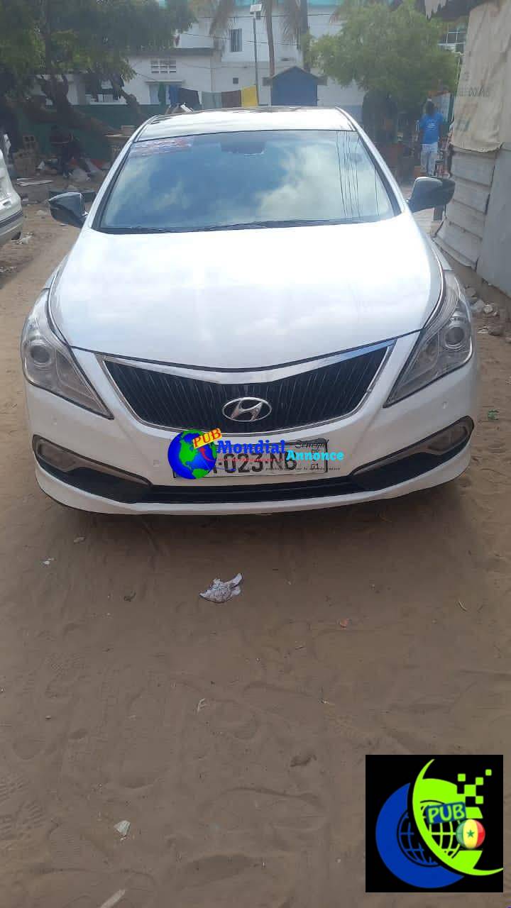 Hyundai Grandeur de 2016 à vendre à Dakar. Prix : 3 700 000 F CFA