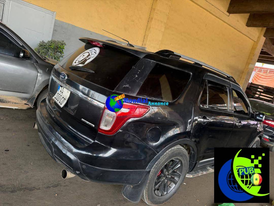 Ford Explorer de 2013 disponible pour 2 300 000 F CFA