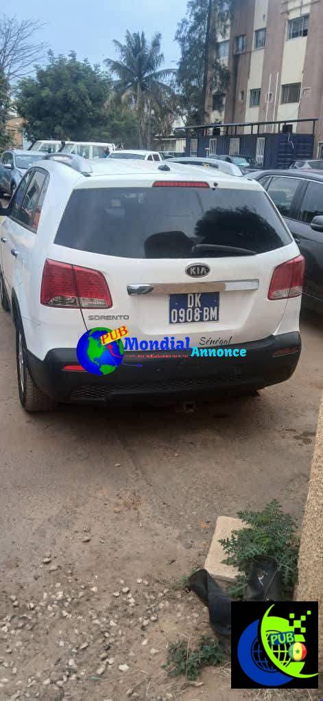 Kia Sorento Automatique Essence (Année 2012) à vendre à un Prix Abordable