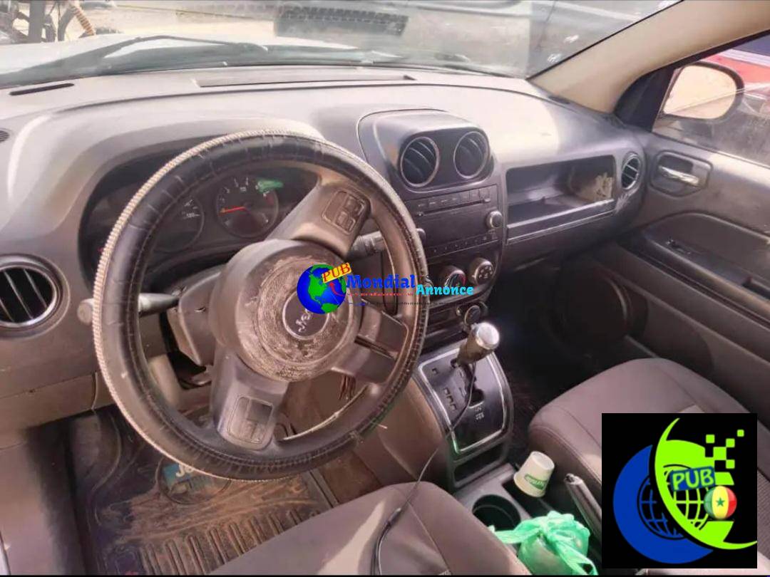 Jeep Compass Automatique Essence de 2011 disponible. Prix : 2 700 000 F CFA