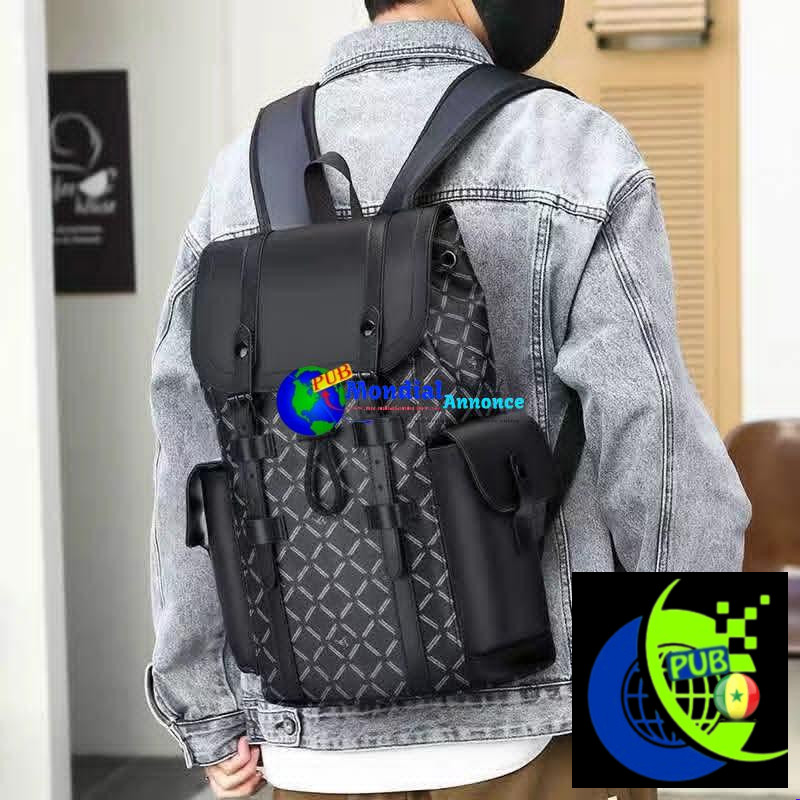 Sac à Dos en Cuir de qualité disponible à 17 000 F CFA