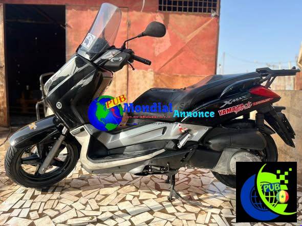 Yamaha XMAX 250i jamais roulé au Sénégal – 650 000 FCFA