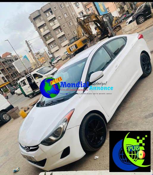 Hyundai Elantra 2013 Essence Automatique à vendre – 2 900 000 FCFA