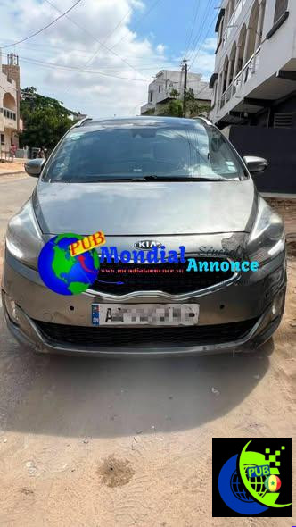 KIA CARENS 2016 Diesel Automatique 7 Places à vendre – 3 700 000 FCFA