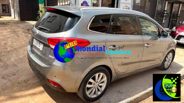 KIA CARENS 2016 Diesel Automatique 7 Places à vendre – 3 700 000 FCFA