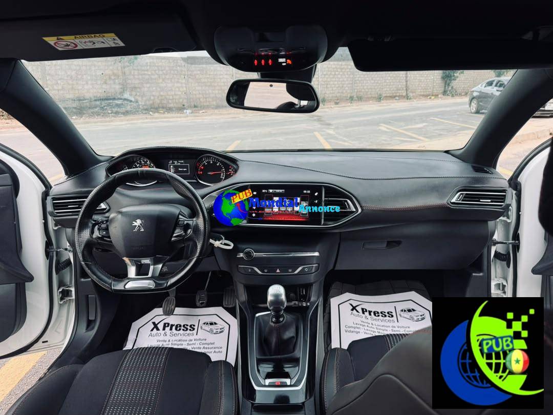 Peugeot 308 GTLine blanc