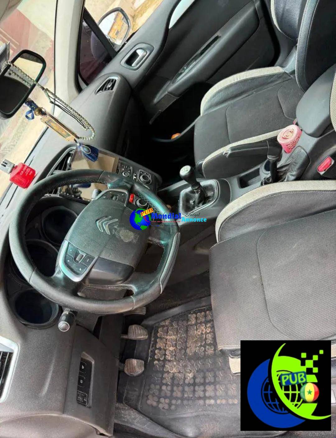 Citroën C4 Diesel Manuel de 2013 disponible à Dakar
