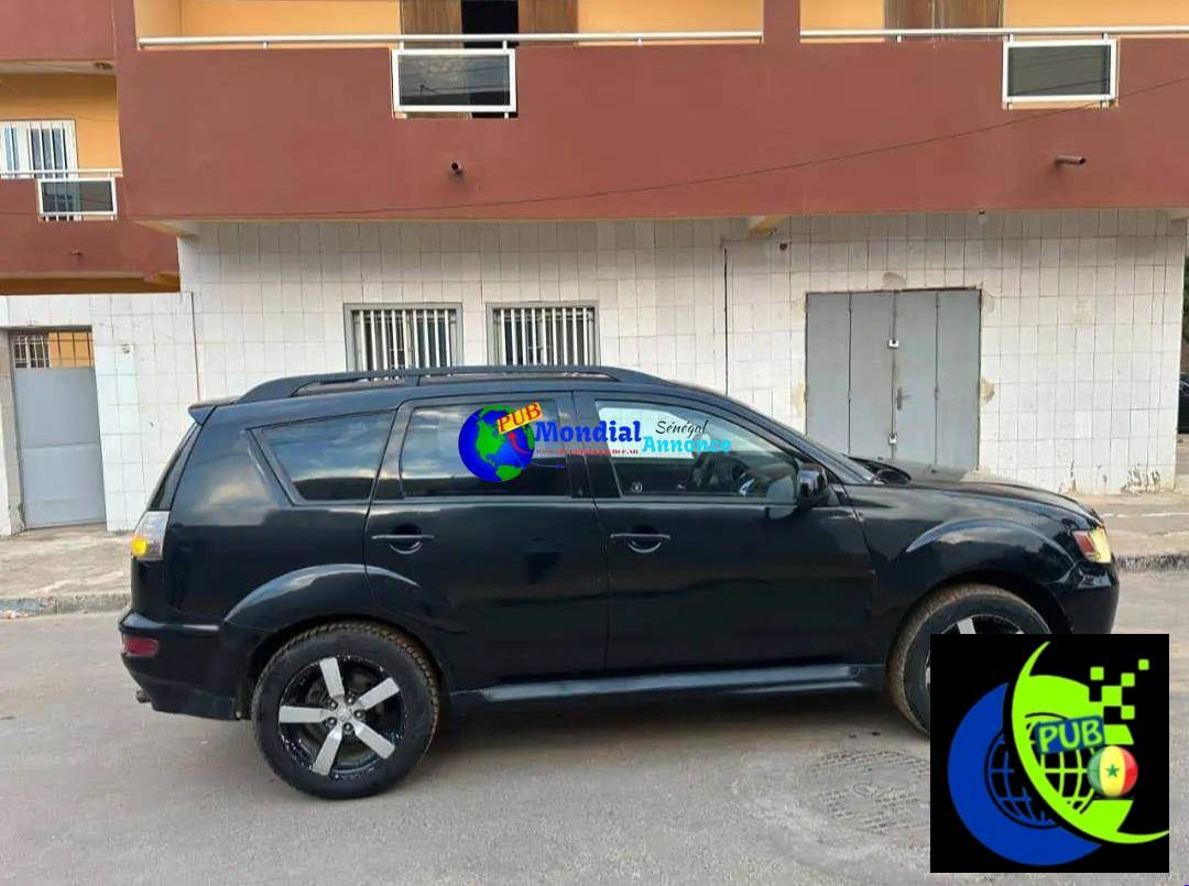 Mitsubishi Outlander Essence Automatique de 2011 disponible à Dakar