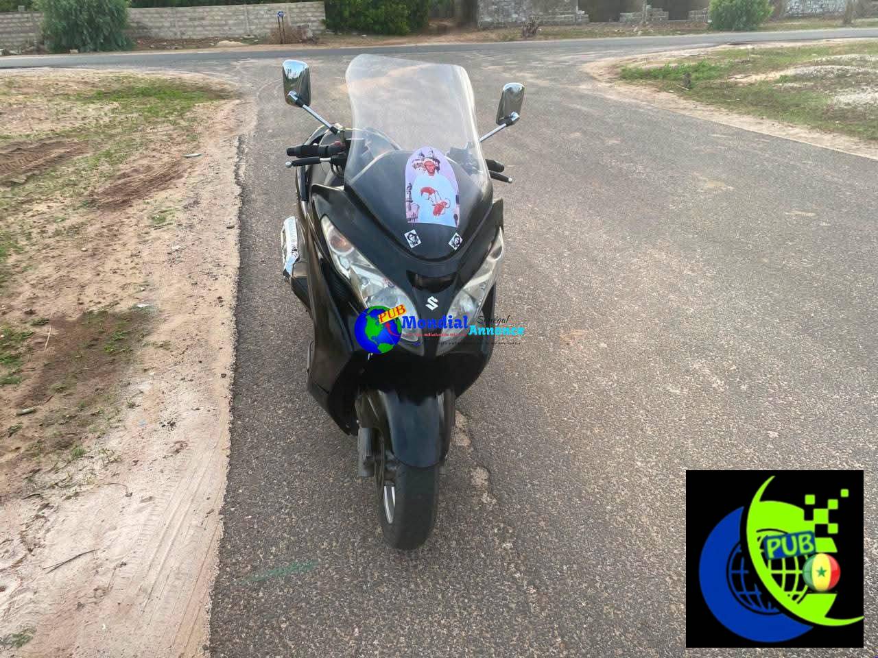 Suzuki Burgman 400 – Maxi-Scooter avec Papiers Complets dispo à Fimela