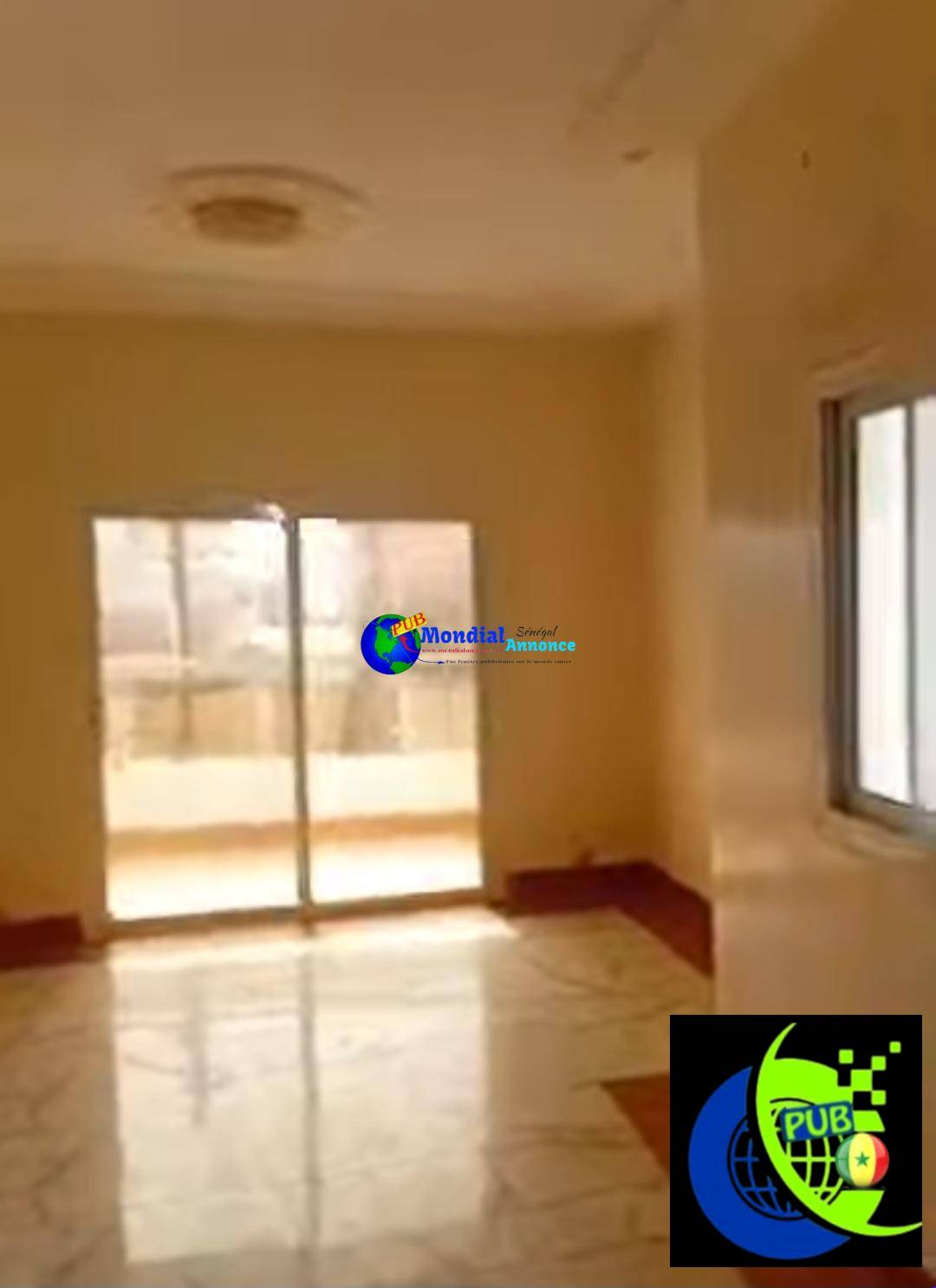 Grand Appartement de 5 Chambres à Louer à Yoff Layenne, Dakar