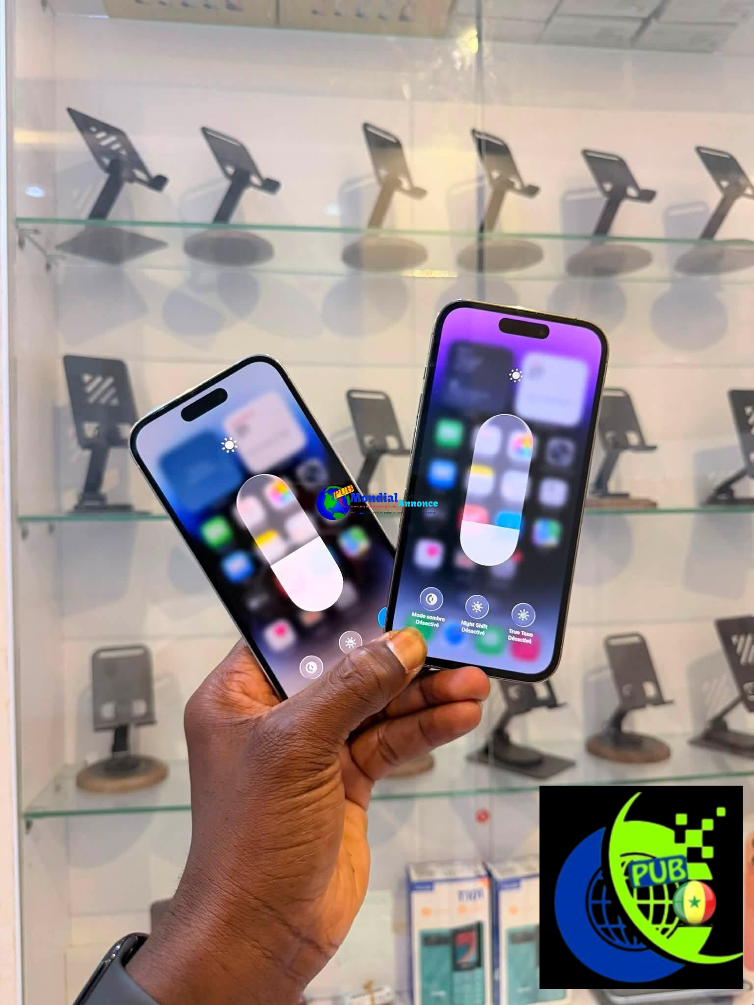 iPhone 14 Pro 256 Go US (Blanc & Gold) disponible à Médina, Dakar