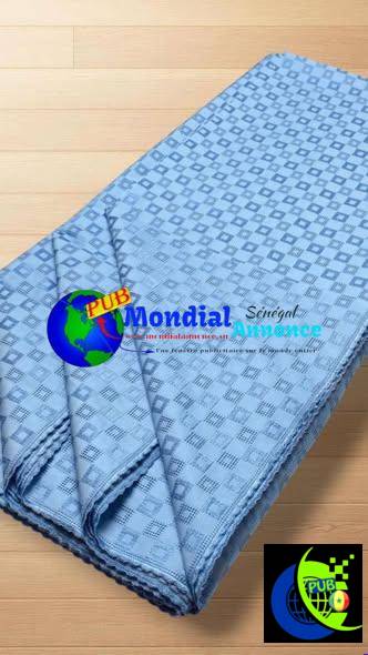 Brodé Original Menlace Pur Coton 5 Yards à Dakar – 50 000 FCFA