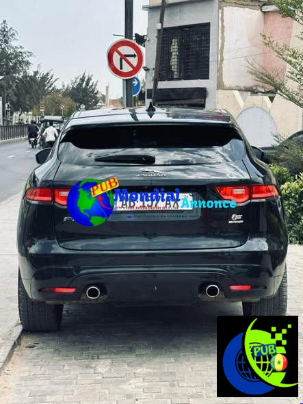 🚘 Jaguar 2017 Essence Automatique – Full Options à vendre à Dakar