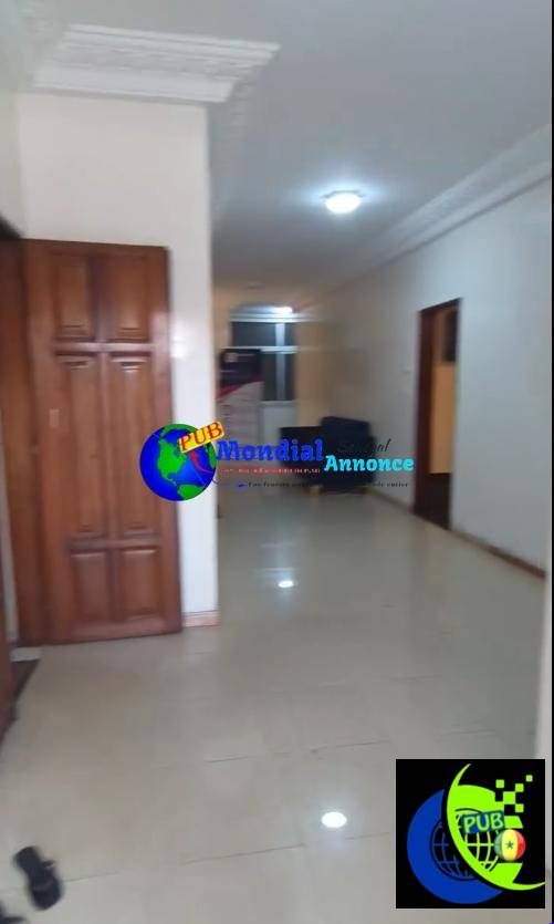 Grand appartement à louer à Yoff Route de l’Aéroport – 375 000 FCFA