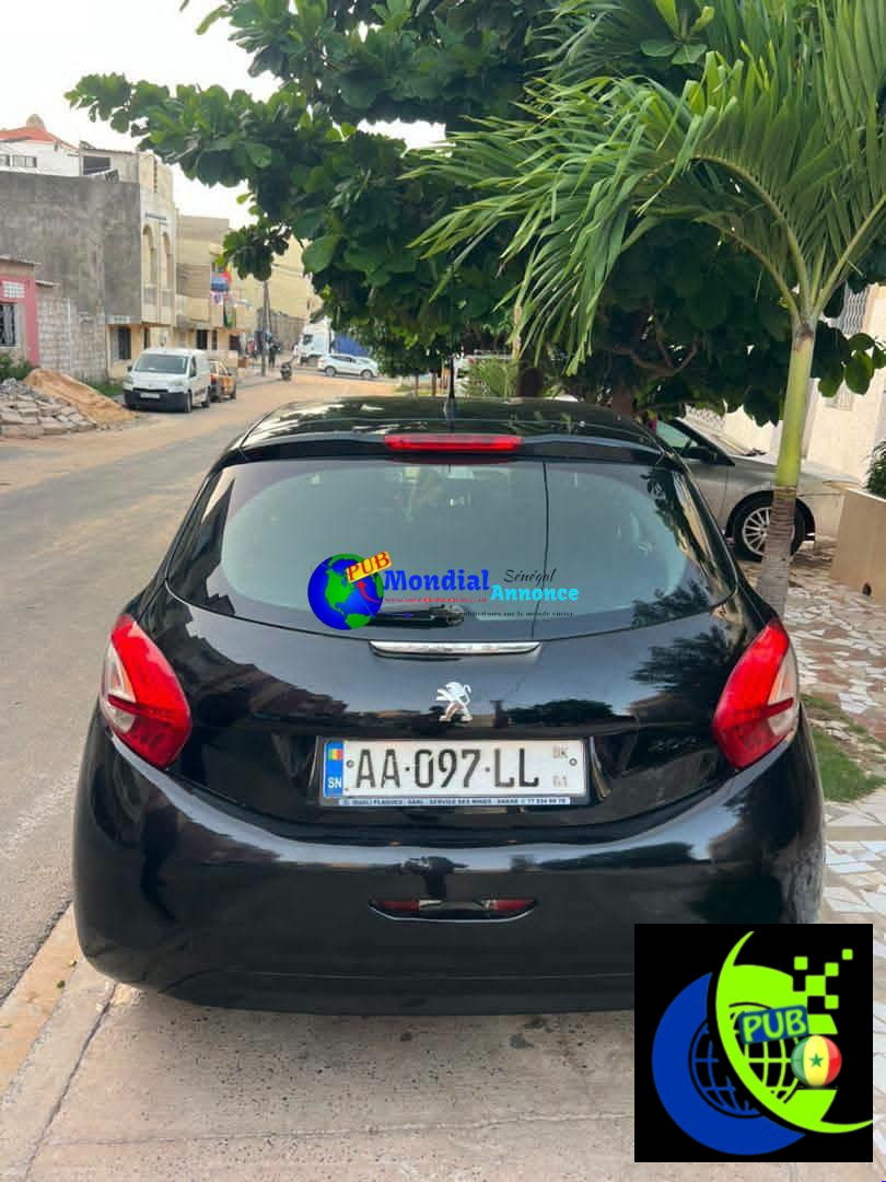 Vente : Peugeot 208 Diesel Manuelle de 2013 à Dakar