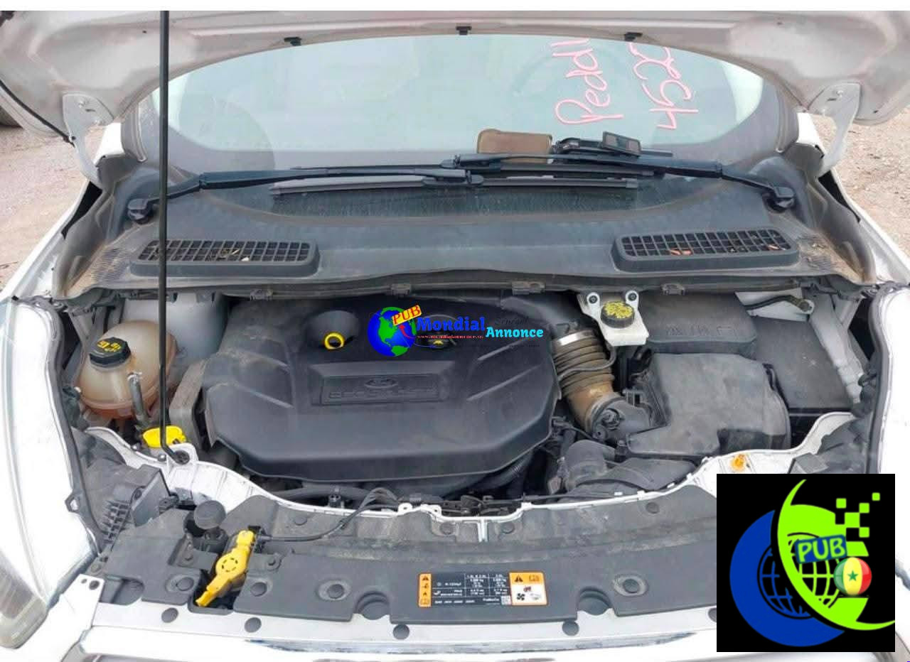 Ford Escape Titanium Essence Automatique de 2017 à vendre à Dakar
