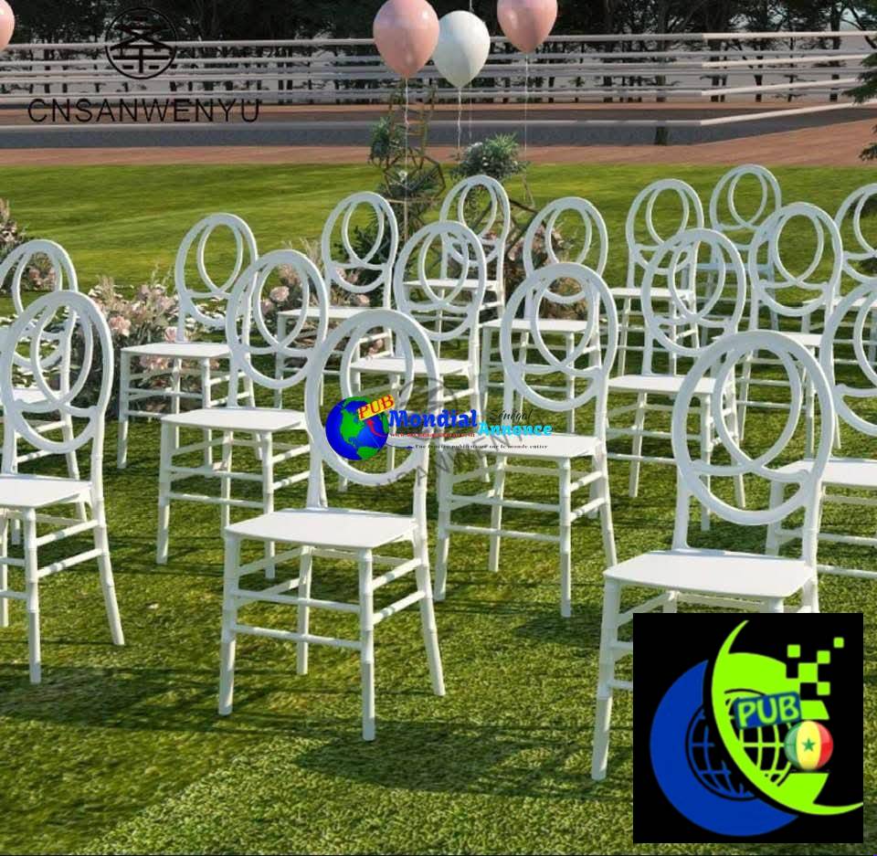 Des Chaises VIP Haut de Gamme – Confort & Design Élégant dispo à Dakar pour 17 000 F CFA / Unité