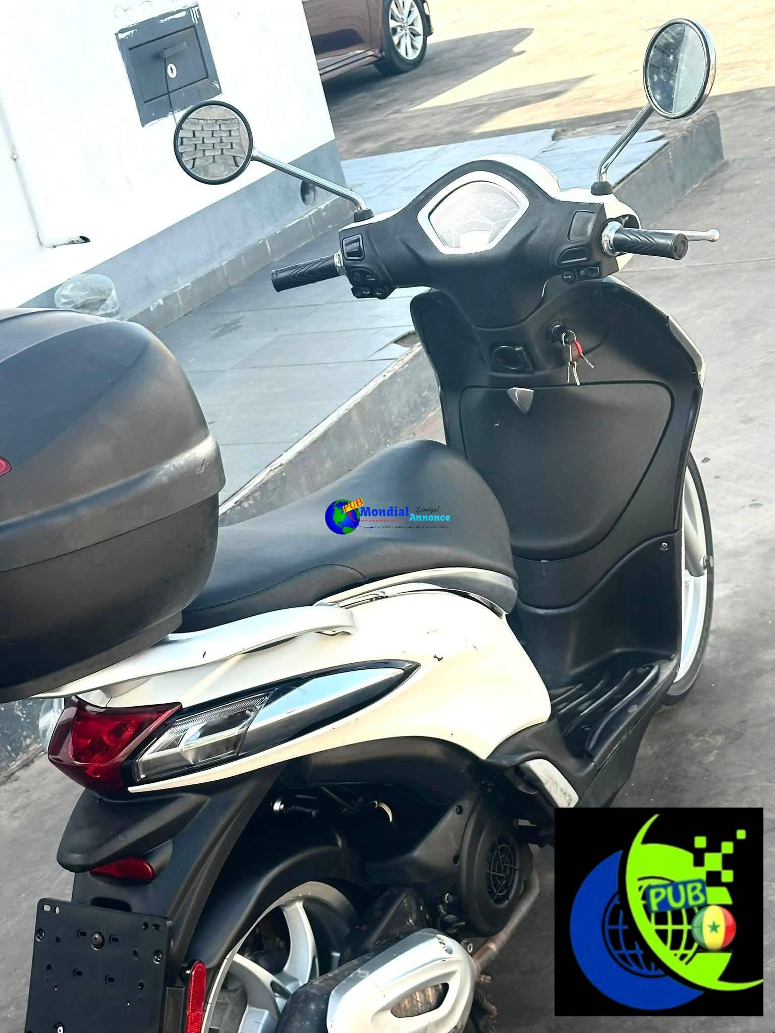 Scooter Liberté ABS Nouveau Modèle 150cc (Moteur Origine & Papier CMC) à Yeumbeul Boune