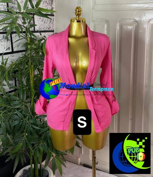 Vêtements femme tendance – Robes, chemises, hauts et ensembles disponibles