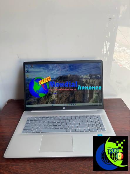 HP Laptop 17 pouces Intel N200 4Go RAM 128Go SSD