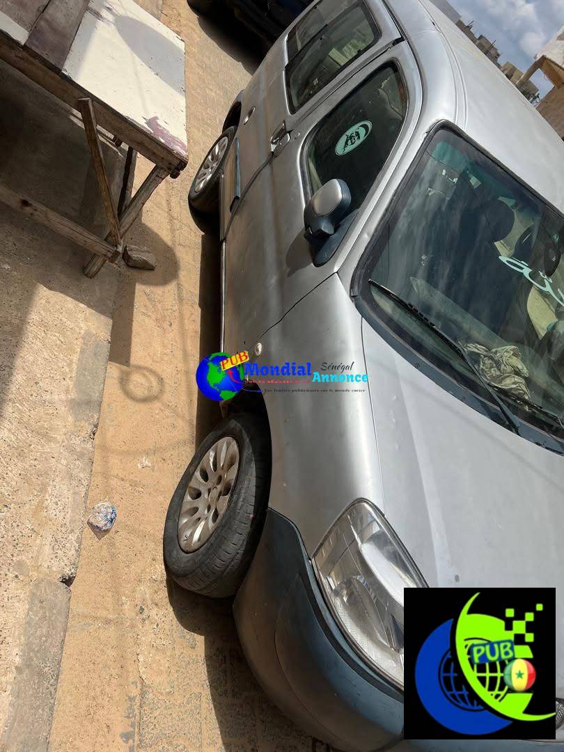 Citroën Berlingo Diesel manuelle 5 places à vendre à 2 300 000 FCFA