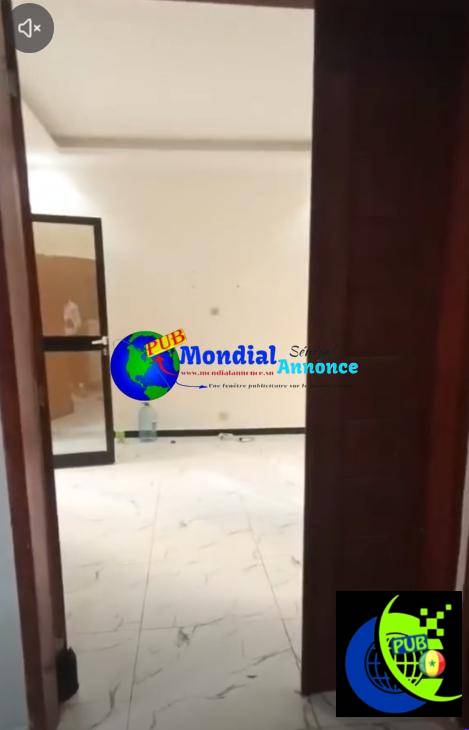 🏠 Studio à louer Ouest Foire – 150 000 FCFA/mois