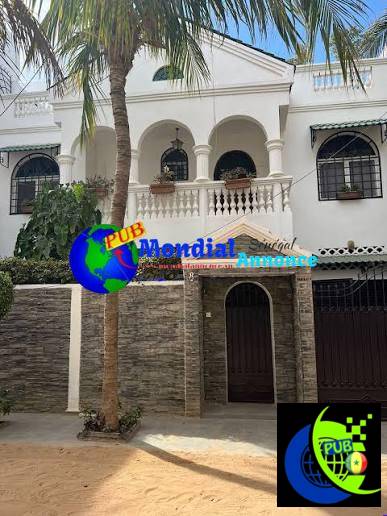 Biens immobiliers à vendre à Dakar : terrains, villas et immeubles