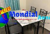 Ensemble Table à Manger + 4 Chaises disponible à Dakar pour 65 000 F CFA