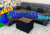 À vendre : Canapé d’Angle Neuf avec Table Basse. Prix : 125 000 F CFA