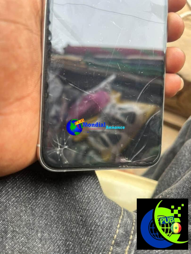 iPhone 11 Pro Max Disponible – Prix Négociable