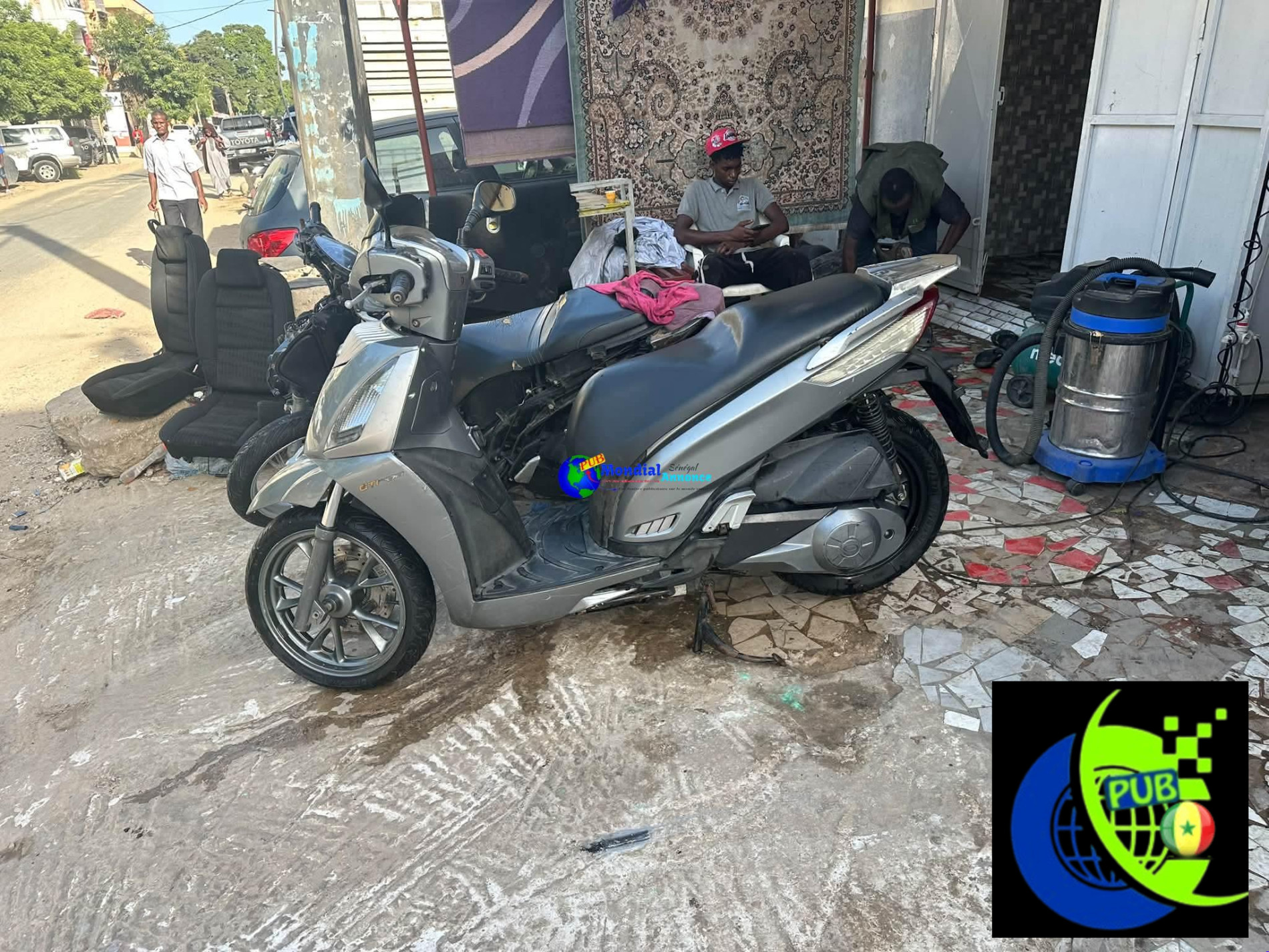 Scooter Kymco Gti 300cc en Bon État disponible à un prix attractif