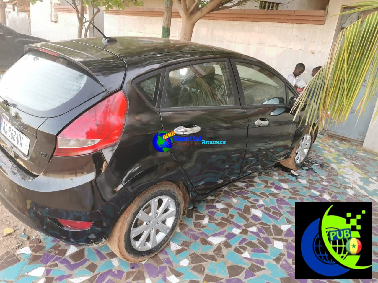 Ford Fiesta Essence Automatique de 2011 à vendre à Dakar pour 1 350 000 F CFA