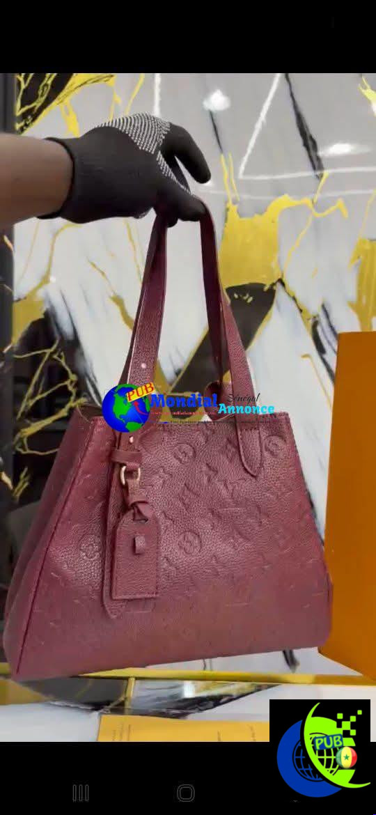 Sacs à Main de Qualité (Différents Modèles) disponibles. WhatsApp : 772214391